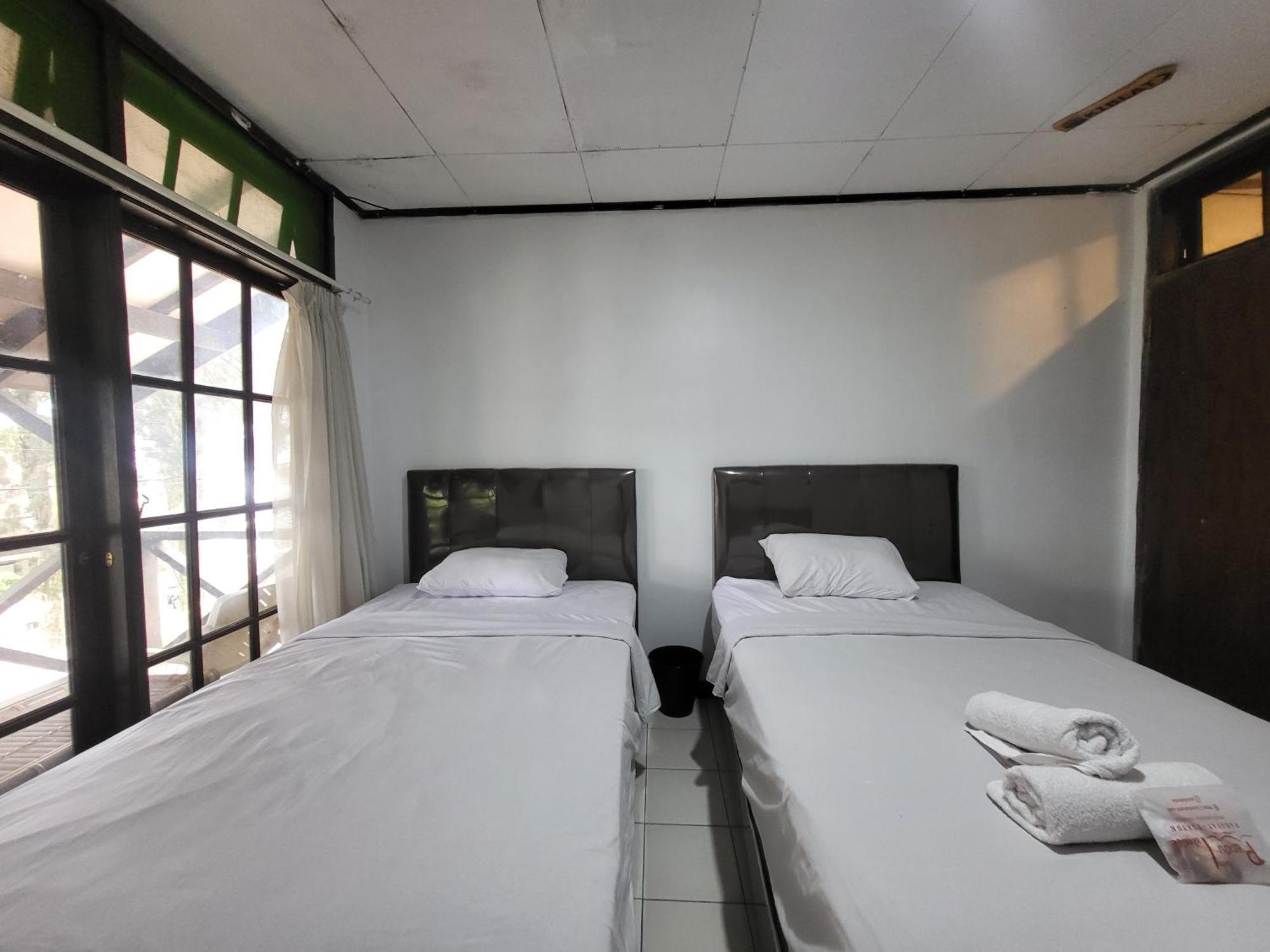 Hotel Pandu Lakeside Tuktuk Room photo